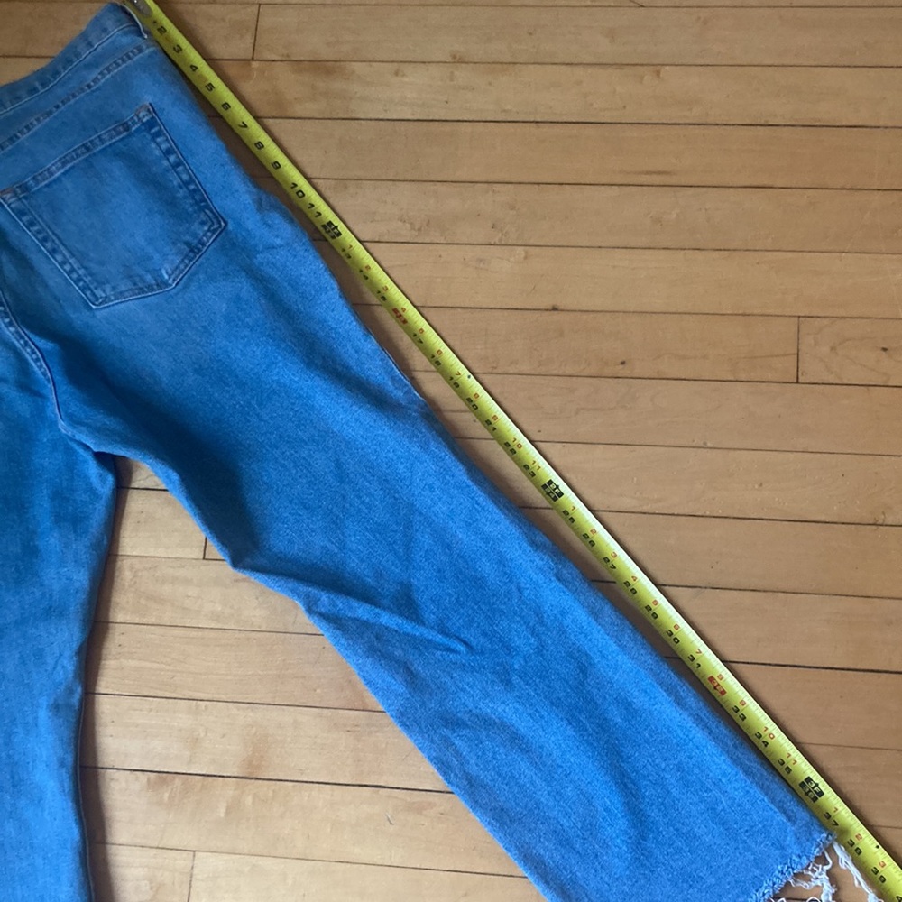 Everlane Women’s Hi-rise Kick Crop Jeans - Picture 7 of 9